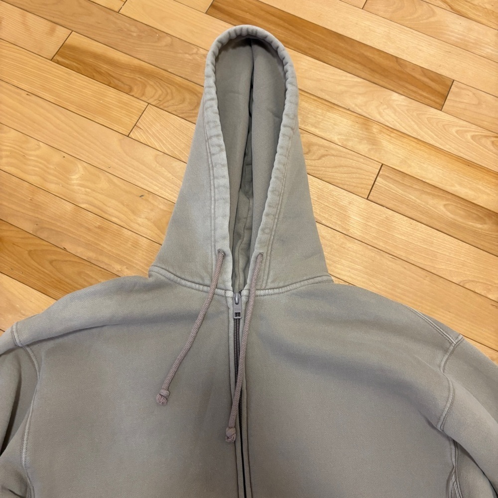 Aritzia TNA Cozy Fleece Sweatfleece Boyfriend Fit Zip Hoodie Tan Size XS - Picture 10 of 14